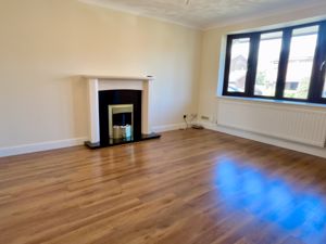 Lounge- click for photo gallery
